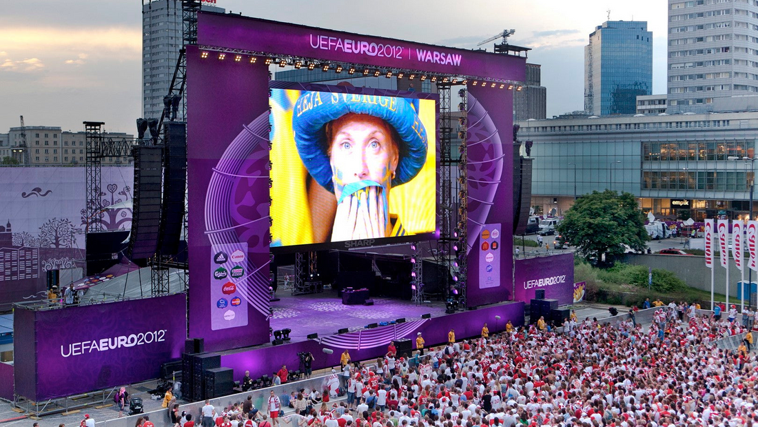 OUR GIANT LED SCREENS