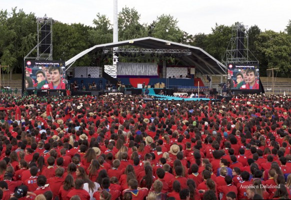 Modular LED screen M10 SUPERVISION Rassemblement scouts