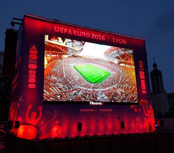 Ecran géant LED Supervision EURO 2016 FanZone de Lyon