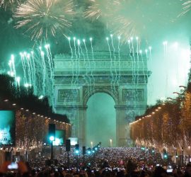 Giant LED screens Supervision Champs Elysees Arc de Triomphe New Year 2017