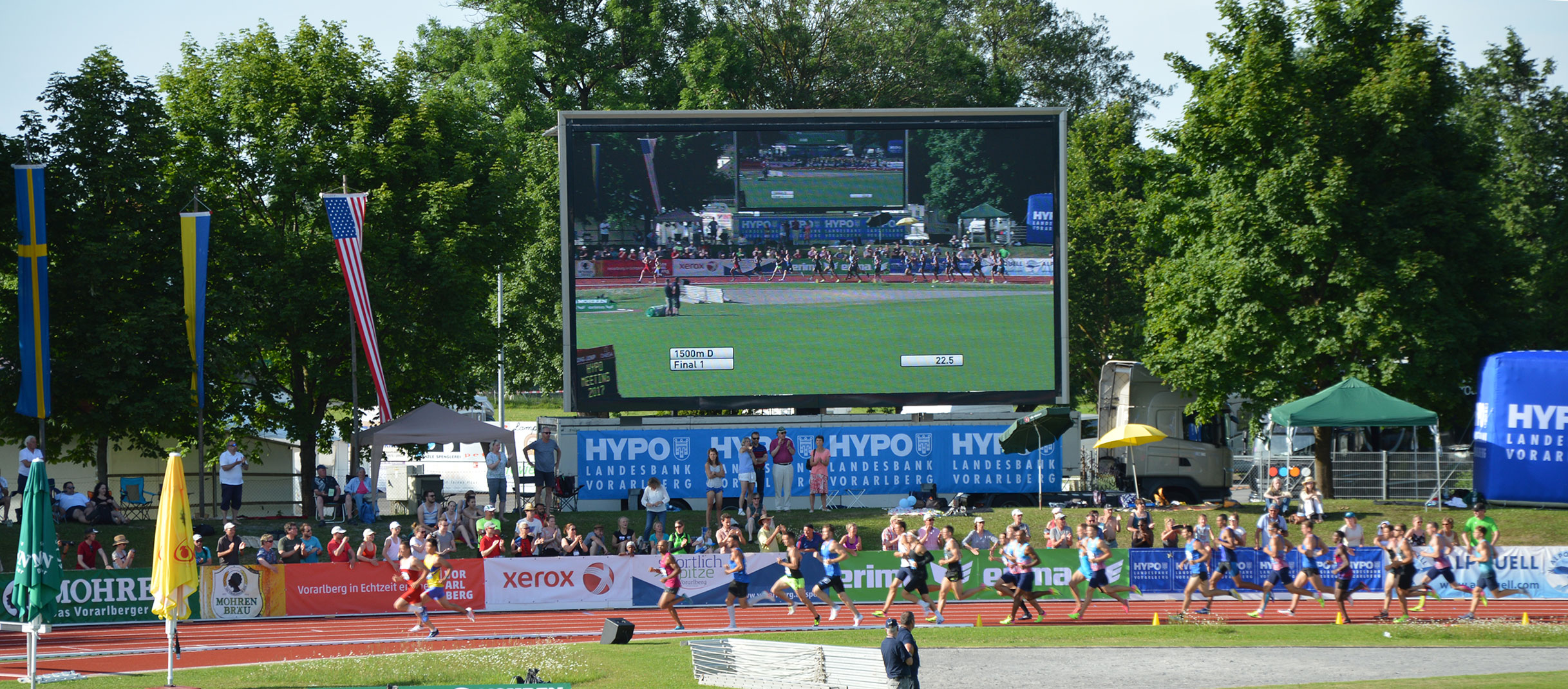 Pantalla gigante LED outdoor Supervision LM62 Hypomeeting Götzis