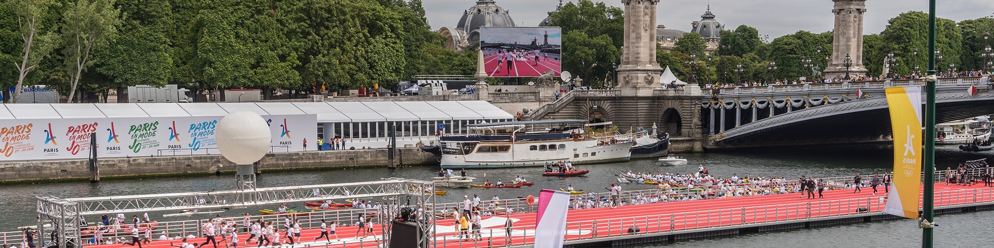 Ecran géant LED Supervision LM103 Journées Olympiques Paris