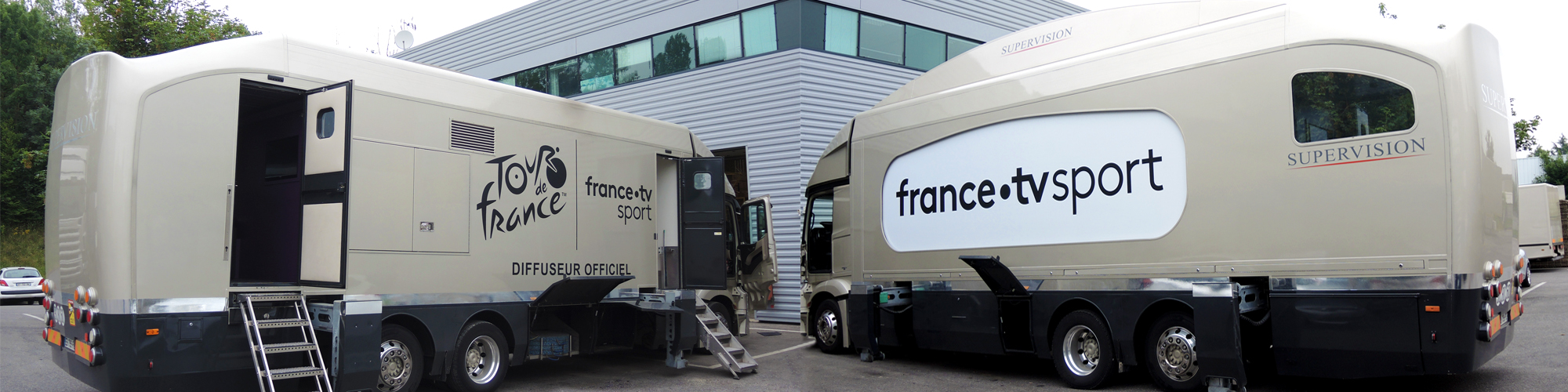 ecran-geant-led-supervision-tour-de-france-cycliste-LMB46