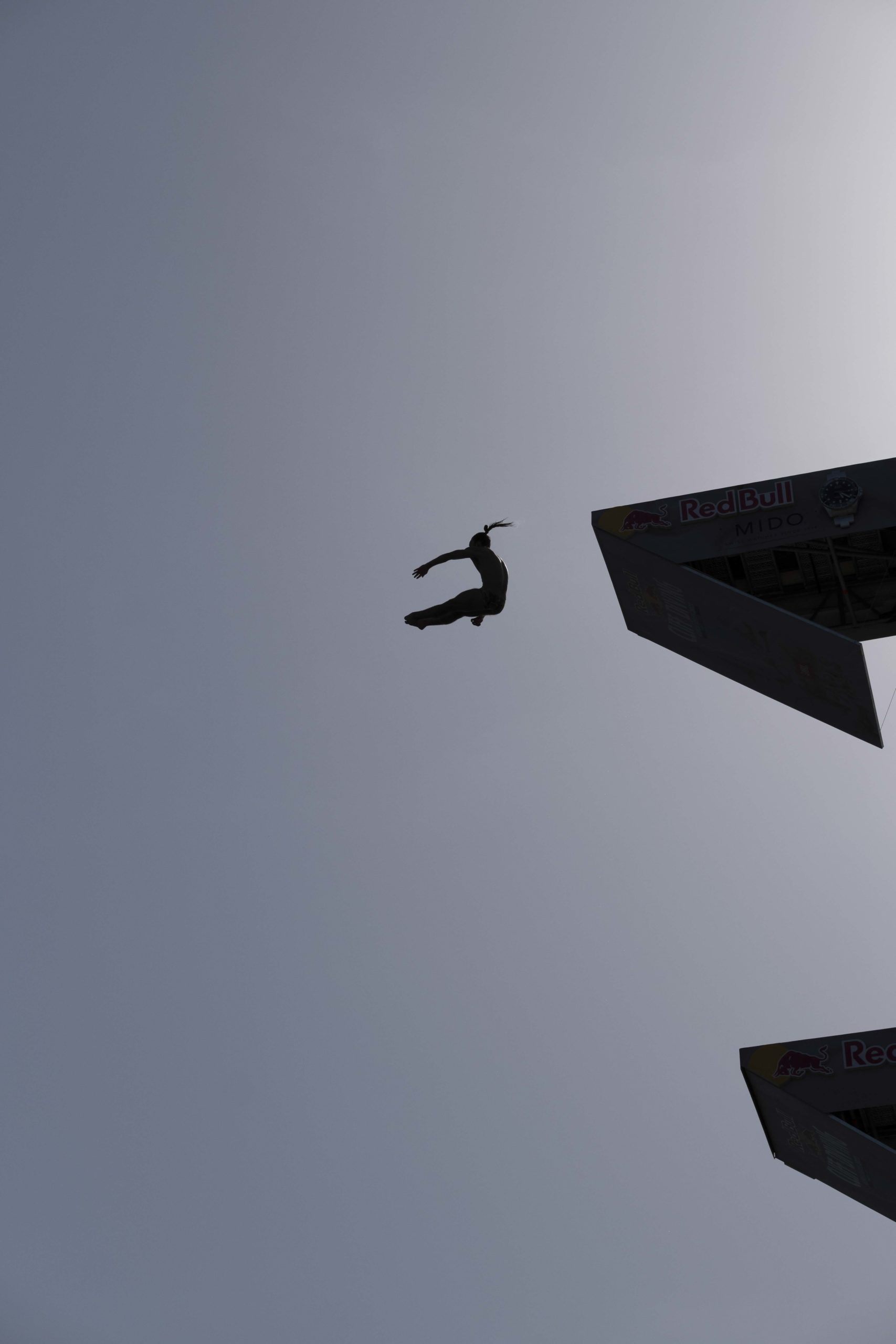 ecran-geant-led-supervision-redbull-cliffdiving-paris-lm103
