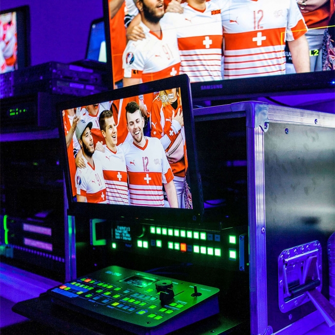 Sound &#038;VIDEO SUPERVISION guides you throughout the conception of the event and brings you solutions in order to deliver your image as per your expectations.