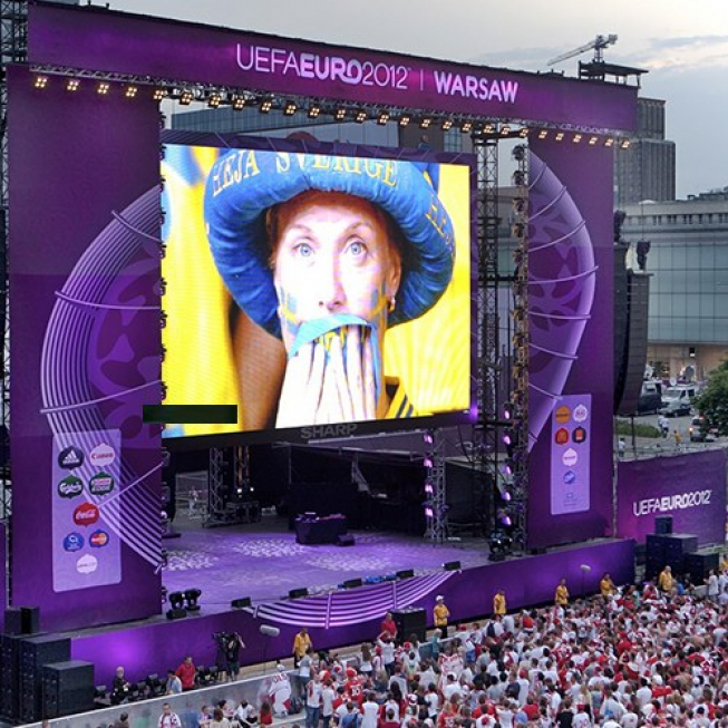 Dressing &#038;BRANDING To satisfy our most demanding clients, an irreproachable technique is no longer enough. SUPERVISION is fully aware to what extend esthetics of the installation has become a must.